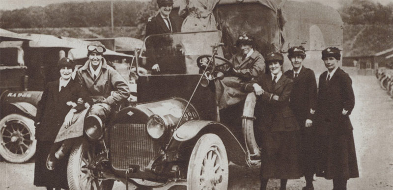 British women ambulance drivers, World War I, 1918. Illustration from The Story of 25 Eventful Years in Pictures (Odhams Press Ltd, London, 1935). Credit: Look and Learn (www.lookandlearn.com)