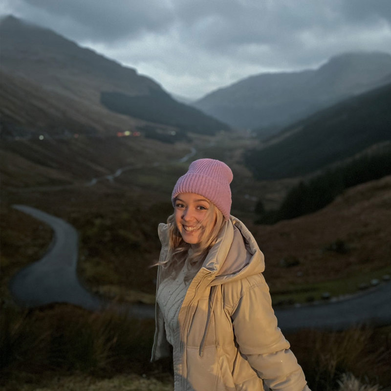 Essi photographed in Glencoe