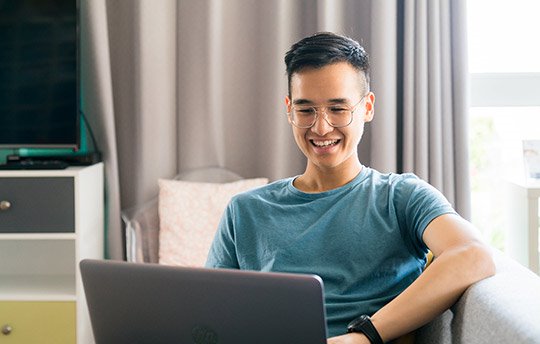 Student participating in a virtual open day event from home